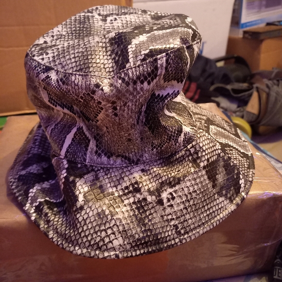 Hats - Picture 3 of 8